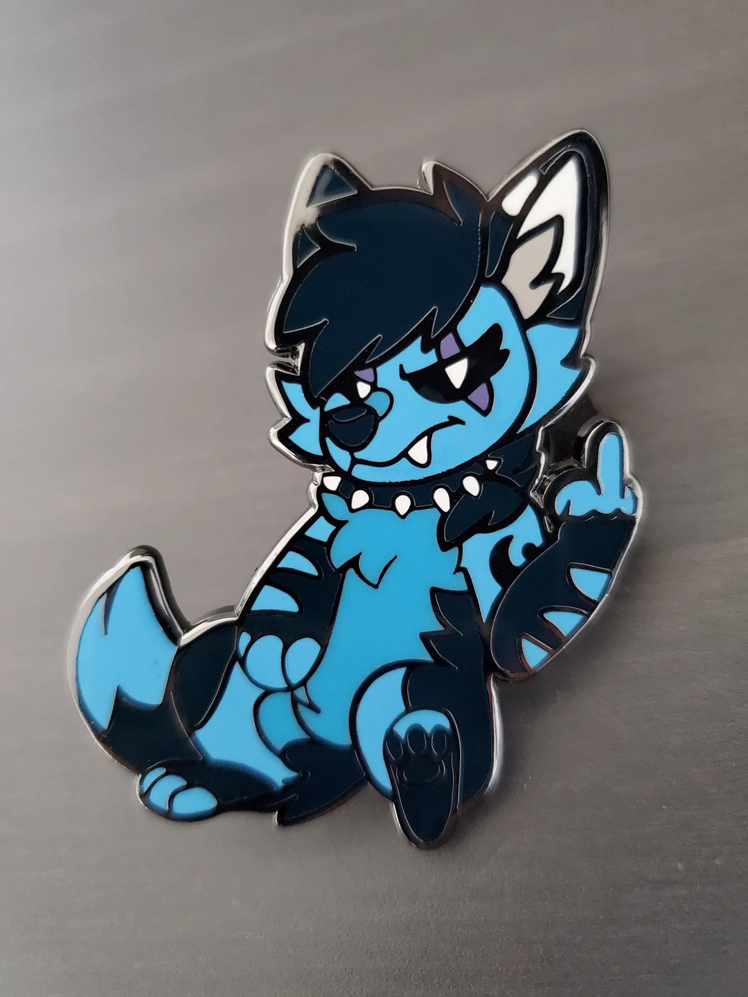 Tigermoon Pin